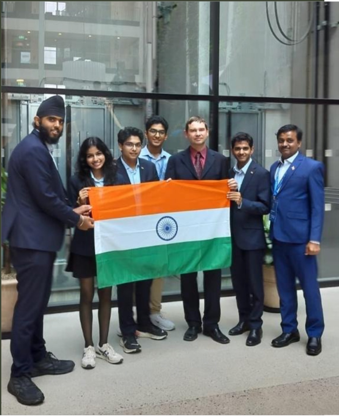 Team India with the flag